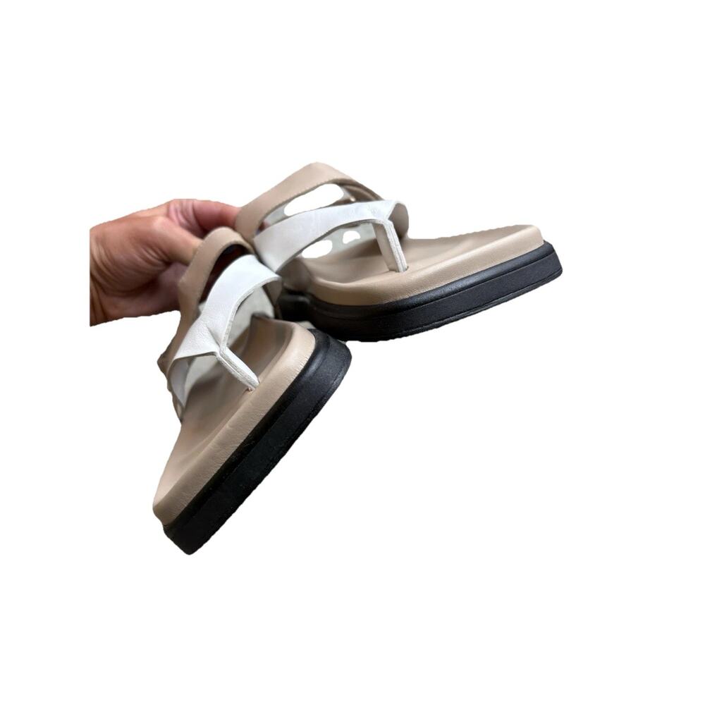 Alohas Decade Bicolor Sandals Thong-style White and Beige Size 11 Square Toe - Picture 5 of 11